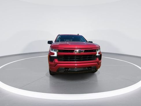 Used 2025 Chevrolet Silverado 1500 RST w/ Convenience Package II AWD/4WD image 3