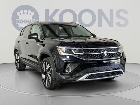 Used 2024 Volkswagen Taos SEL AWD/4WD image 10