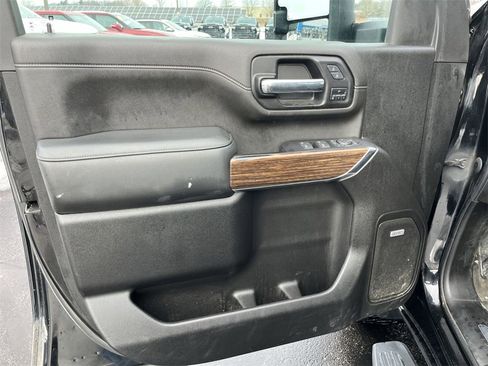 Certified 2022 Chevrolet Silverado 3500 High Country w/ Z71 Off-Road Package image 23