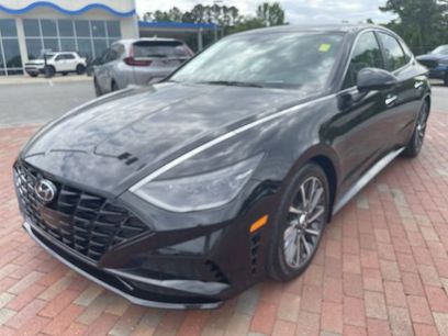 Used 2022 Hyundai Sonata Limited w/ Preferred Accessory Package