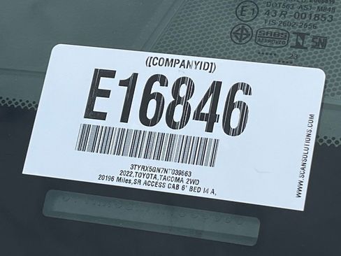 Used 2022 Toyota Tacoma SR w/ SR Convenience Package RWD image 27