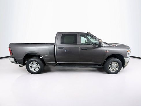 Used 2025 RAM 2500 Tradesman AWD/4WD image 7