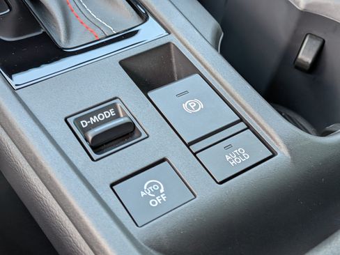 Used 2026 Nissan Sentra SR w/ SR Premium Package FWD image 32