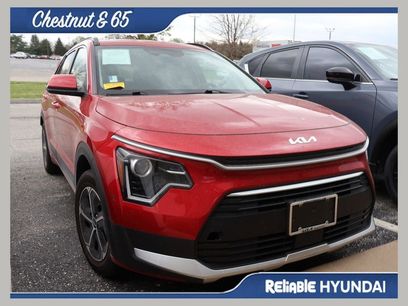 Used 2023 Kia Niro EX
