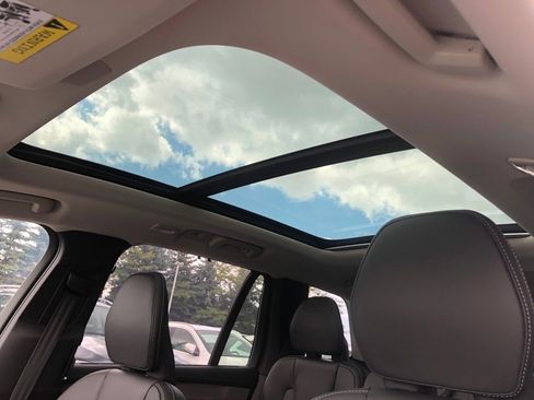 New 2026 Volvo XC90 B5 Ultra w/ Protection Package Premier image 15