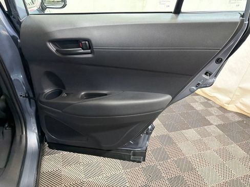 Used 2025 Toyota Corolla Cross AWD Hybrid image 14