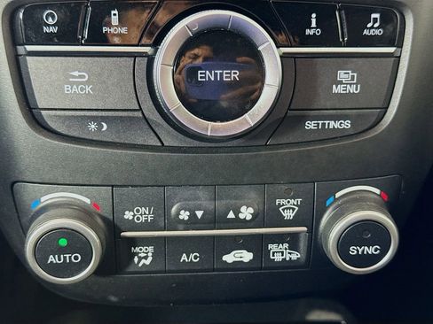 Used 2017 Acura RDX w/ Technology Package image 16