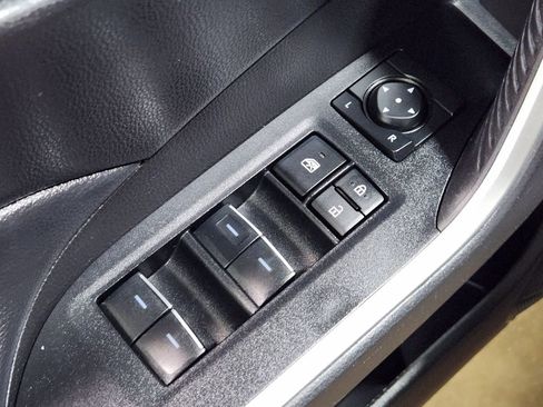 Used 2024 Toyota RAV4 XLE Premium FWD image 43