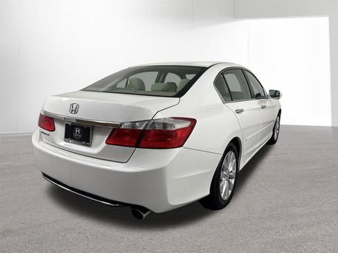 Used 2015 Honda Accord EX image 34
