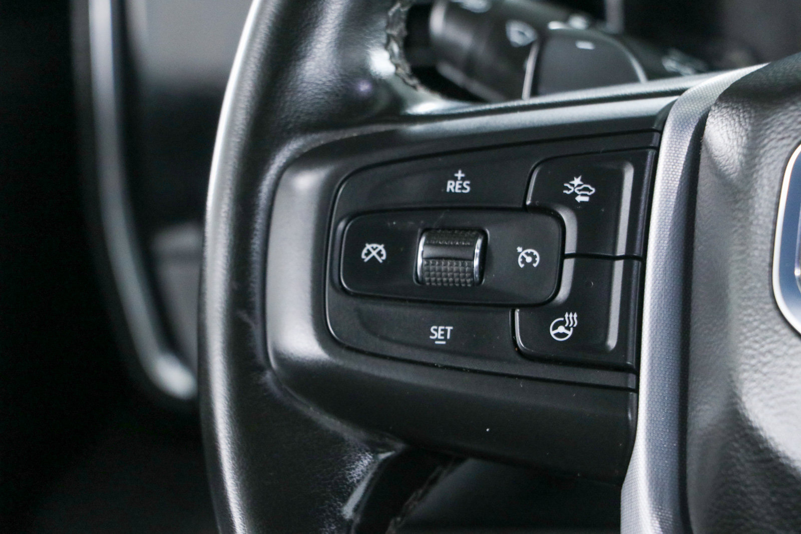 Used 2024 GMC Sierra 1500 Elevation AWD/4WD image 13
