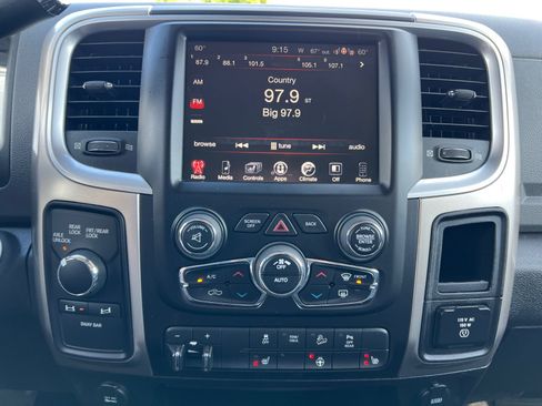 Used 2016 RAM 2500 Power Wagon w/ Luxury Group AWD/4WD image 12