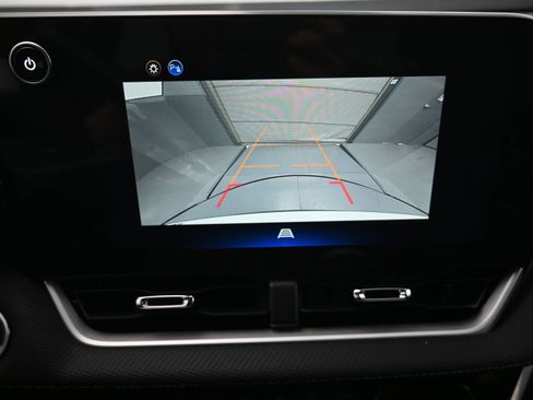 Used 2026 Chevrolet Equinox LT w/ Convenience Package II FWD image 17