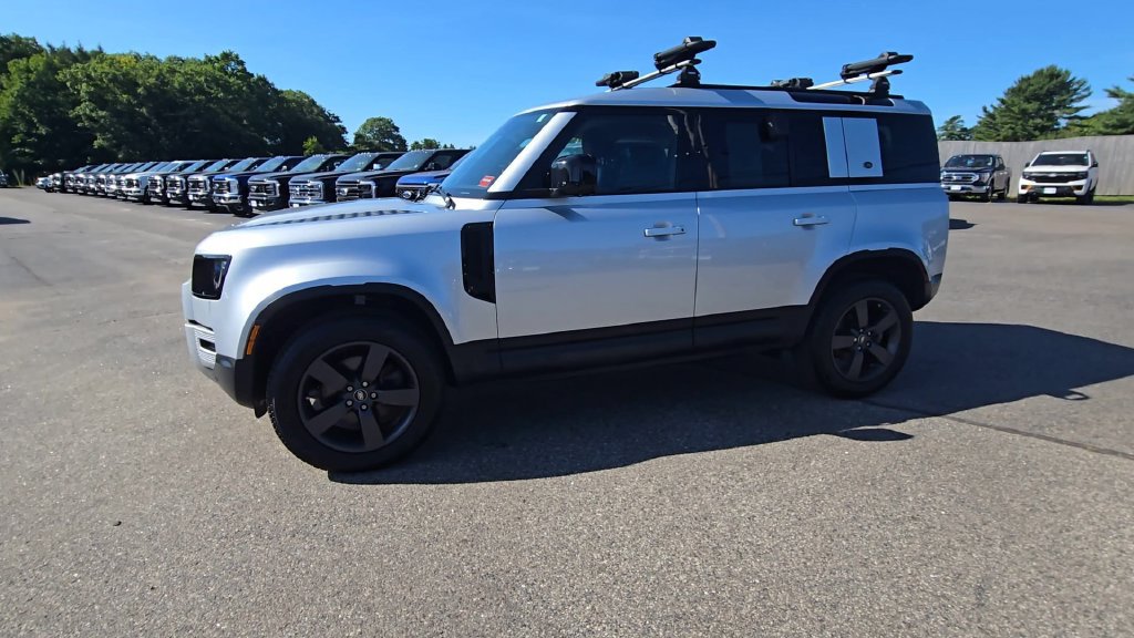 Used 2024 Land Rover Defender 110 S AWD/4WD image 16