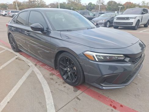 Used 2024 Honda Civic Sport image 8