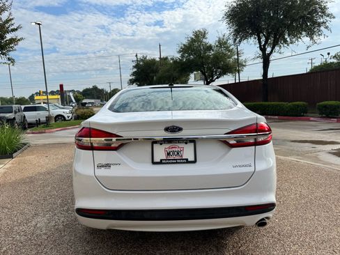Used 2018 Ford Fusion S FWD image 8