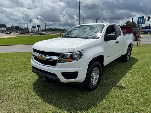 Used 2017 Chevrolet Colorado W/T w/ WT Convenience Package RWD image 5
