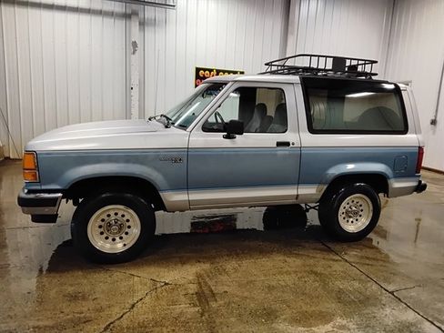 Used 1990 Ford Bronco II 4WD image 5