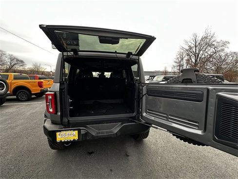 Certified 2023 Ford Bronco Wildtrak image 40