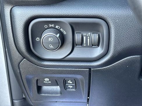 Used 2025 RAM 1500 Big Horn image 17