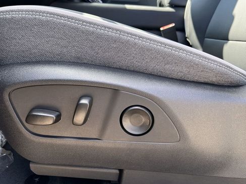 New 2026 GMC Sierra EV Elevation image 14