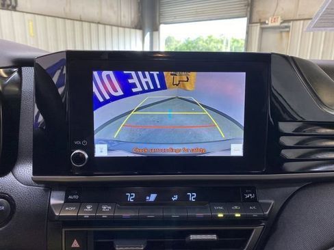 Used 2025 Toyota Camry LE FWD image 41