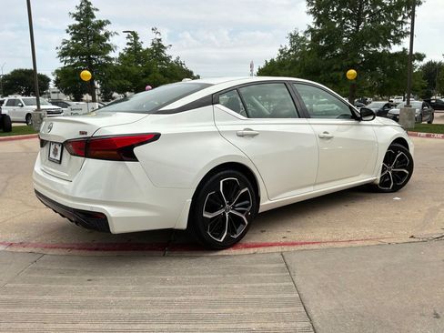 Used 2025 Nissan Altima 2.5 SR FWD image 6