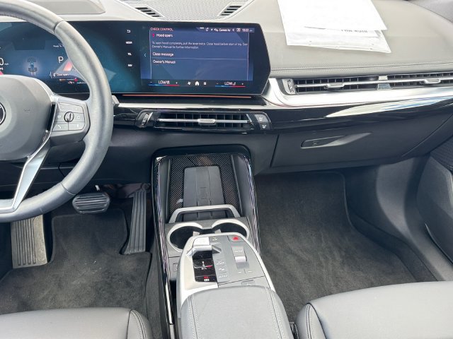 Used 2025 BMW X1 xDrive28i AWD/4WD image 12