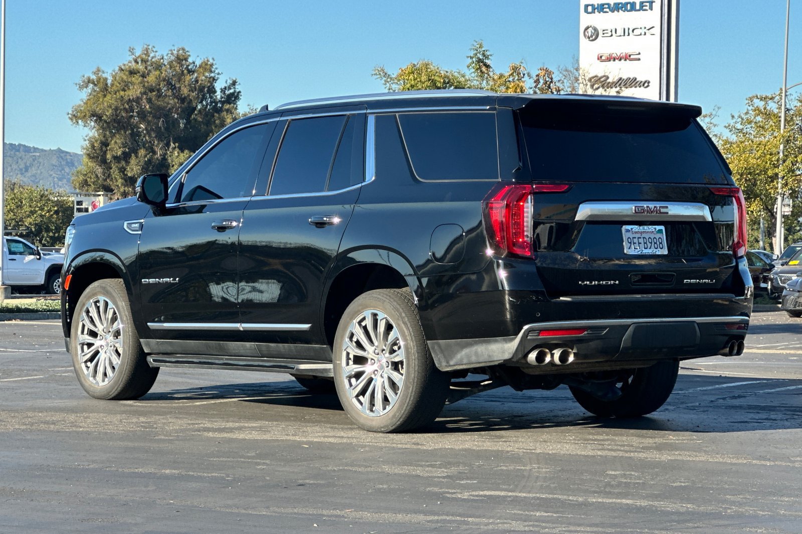 Used 2021 GMC Yukon Denali AWD/4WD image 6
