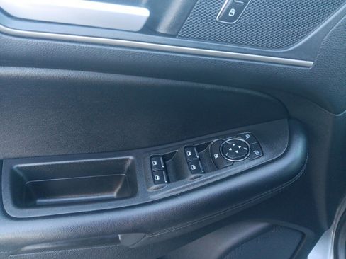 Used 2022 Ford Edge SEL image 20