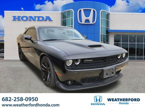 Used 2021 Dodge Challenger R/T Scat Pack w/ T/A Package image 1