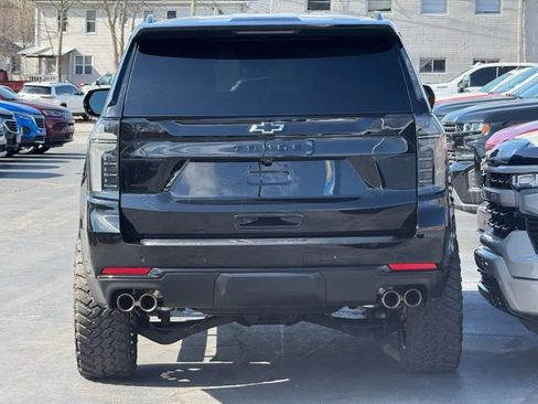 Used 2025 Chevrolet Tahoe Z71 w/ Comfort Package image 6