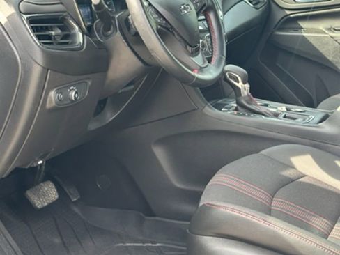 Used 2024 Chevrolet Equinox RS w/ LPO, Floor Liner Package FWD image 9