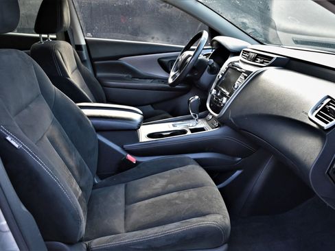 Used 2021 Nissan Murano SV FWD image 14