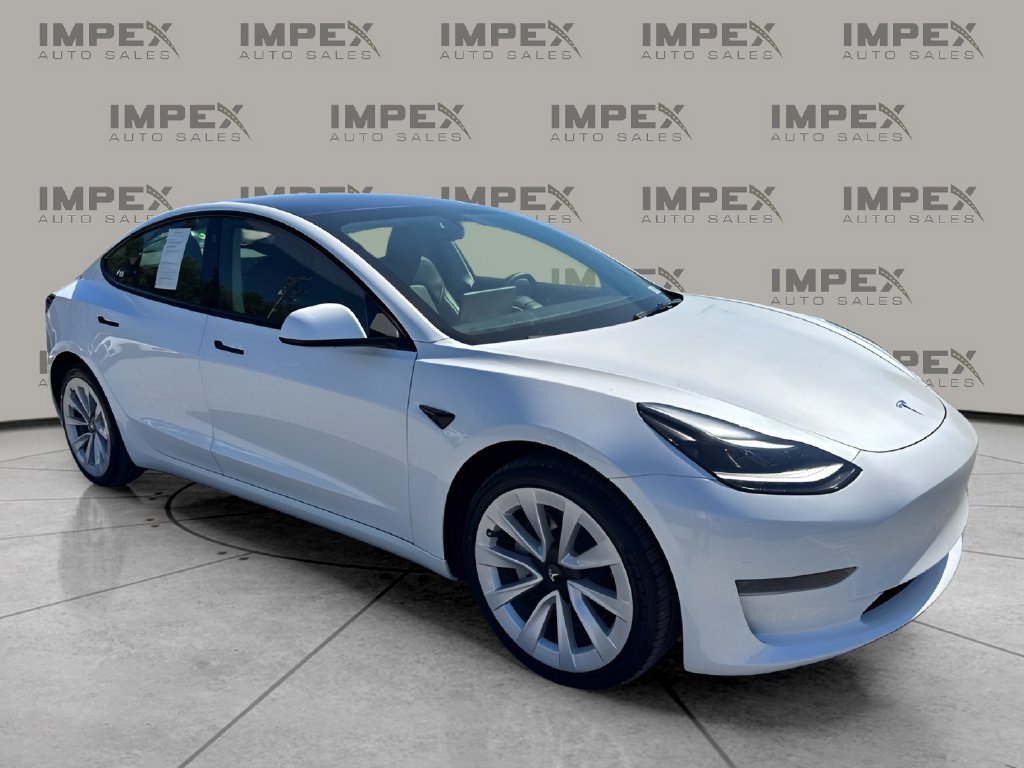 Used 2023 Tesla Model 3 Standard Range RWD image 7