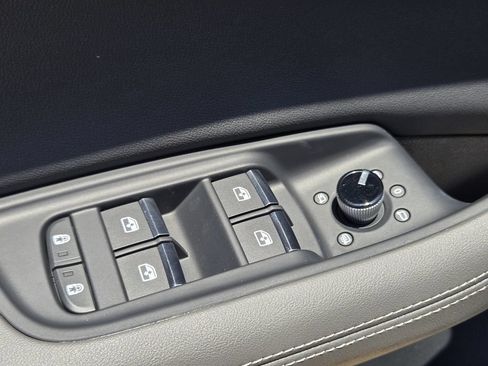 Certified 2023 Audi Q8 Prestige AWD/4WD image 31