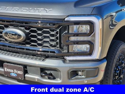 New 2026 Ford F250 Lariat w/ Black Appearance Package image 8