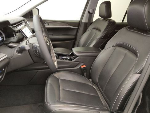 Used 2022 Jeep Grand Cherokee Limited 4xe AWD/4WD image 17