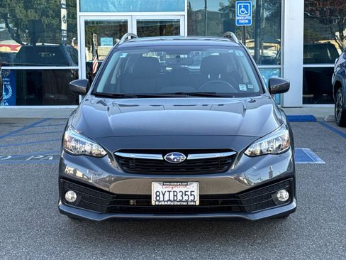 Used 2022 Subaru Impreza 2.0i Premium w/ Popular Package #2 image 2