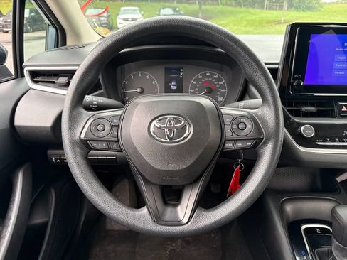 Used 2024 Toyota Corolla LE FWD image 20