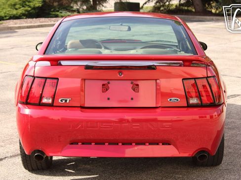 Used 2001 Ford Mustang GT image 11