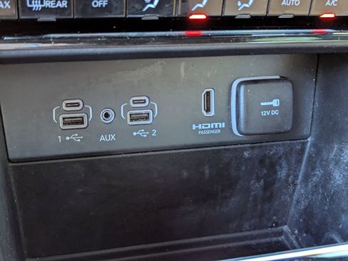 Used 2024 Jeep Grand Cherokee L Summit AWD/4WD image 35