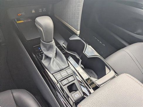 Used 2026 Toyota Camry XLE image 14