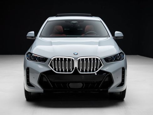 Used 2025 BMW X6 xDrive40i AWD/4WD image 7