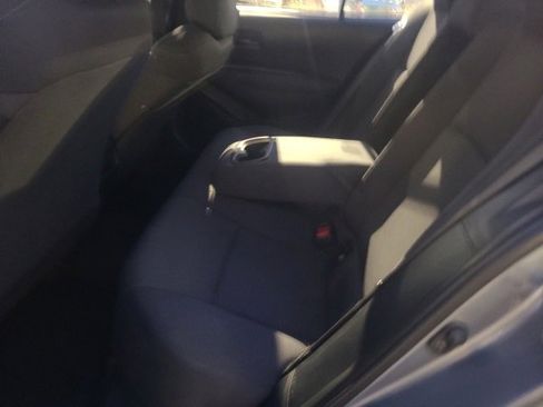 Used 2022 Toyota Corolla LE image 13