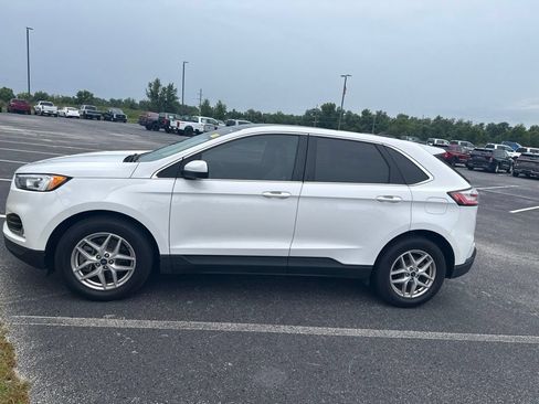 Used 2021 Ford Edge SEL w/ Convenience Package FWD image 1