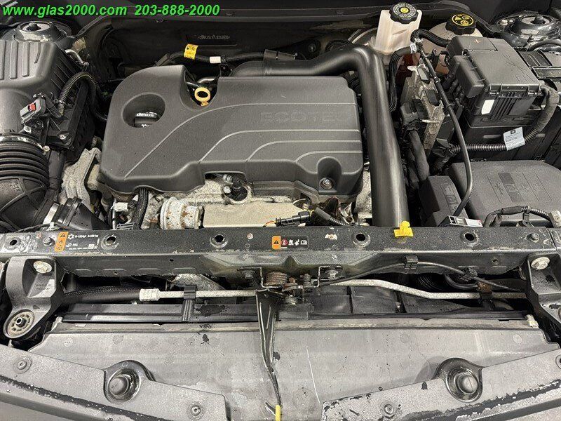 Used 2020 Chevrolet Equinox LS AWD/4WD image 12