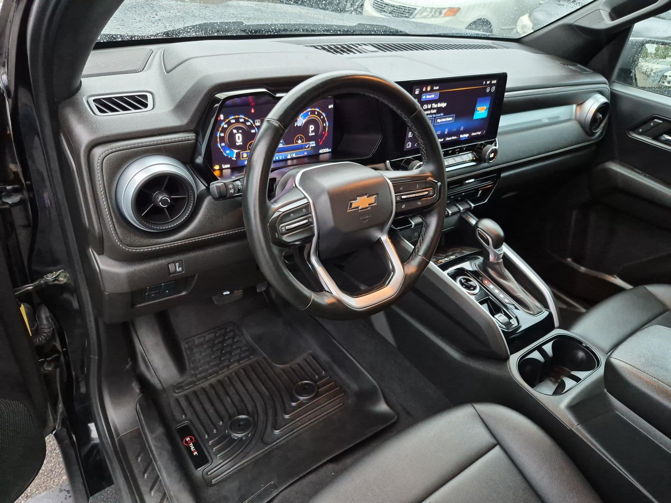 Used 2024 Chevrolet Colorado LT w/ LT Convenience Package III AWD/4WD image 17