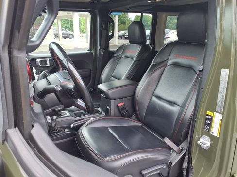 Used 2021 Jeep Wrangler Unlimited Rubicon AWD/4WD image 2