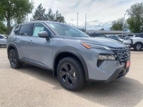 New 2026 Nissan Rogue SV w/ Cold Weather Package AWD/4WD image 7