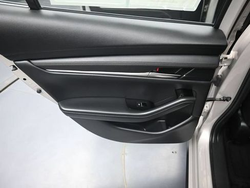 Used 2025 MAZDA MAZDA3 s FWD image 24
